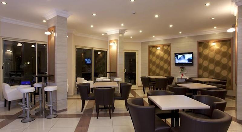 Remi Hotel Αλάνια Εξωτερικό φωτογραφία