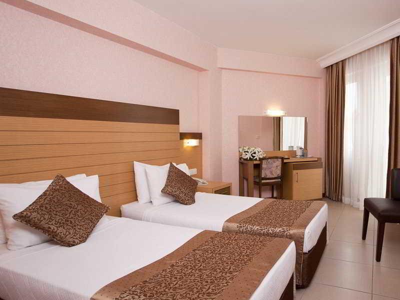 Remi Hotel Αλάνια Εξωτερικό φωτογραφία
